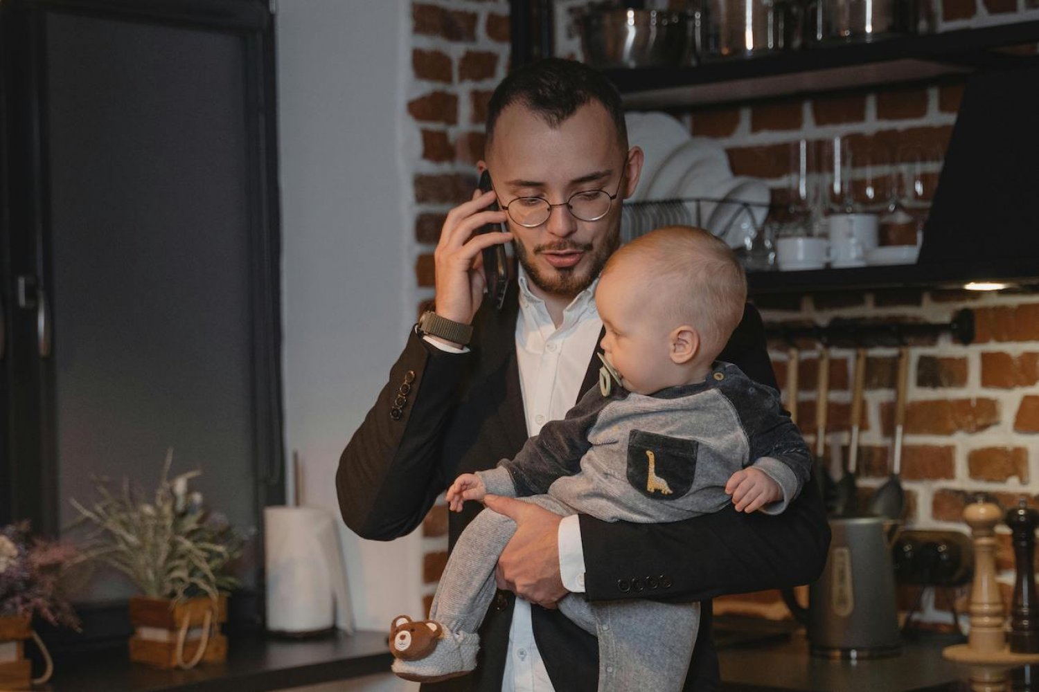 ojciec z dzieckiem