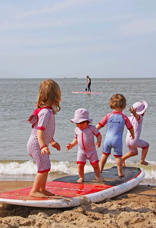 Jednoczęściowy strój plażowo-kąpielowy Ducksday dla dzieci (1-3 lata) z filtrem UV 50+