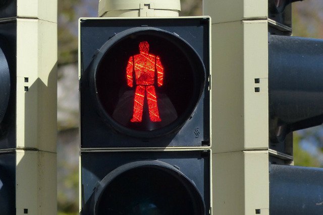 Fot. Pixabay /[url=http://pixabay.com/pl/%C5%9Bwiat%C5%82a-latarnia-99906/]Hans[/url] / [url=http://bit.ly/CC0-PD]CC0 Public Domain[/url]