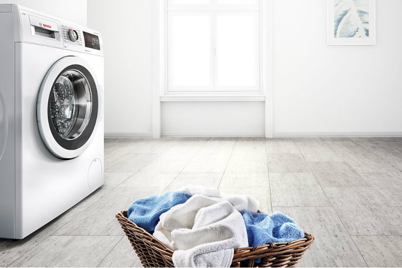 "Inteligentna" pralka sama dozuje płyn, pierze w kwadrans i "słucha się" smartfona