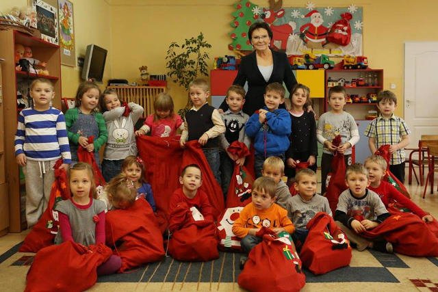 Obietnice rządu dotyczące wsparcia finansowego rodzin tylko z pozoru wyglądają atrakcyjnie