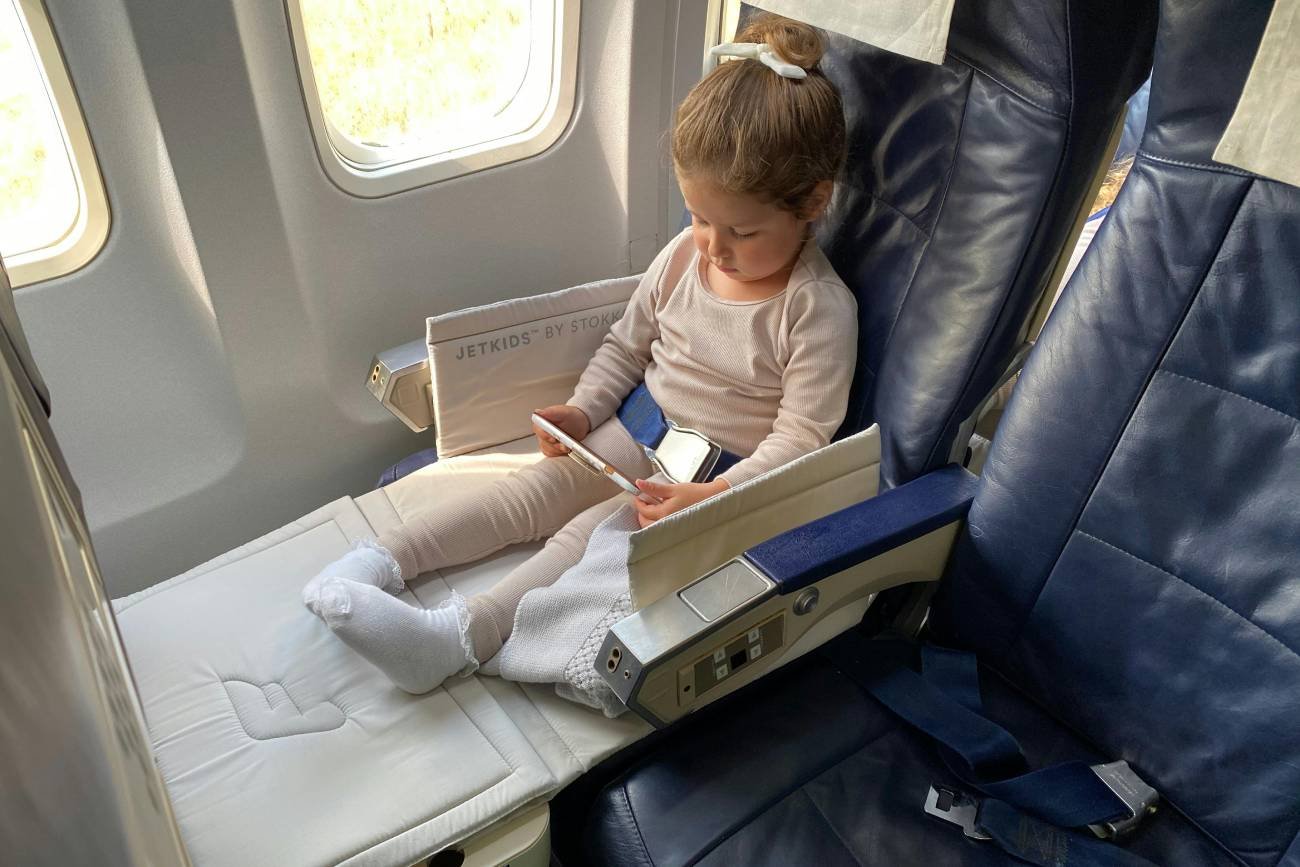 "To nie dzieci są problemem". Biznesmen o traktowaniu najmłodszych w samolocie podczas podróży