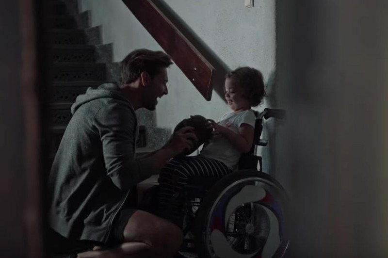 Odpowiedź firmy Edgar na reklamę Gillette