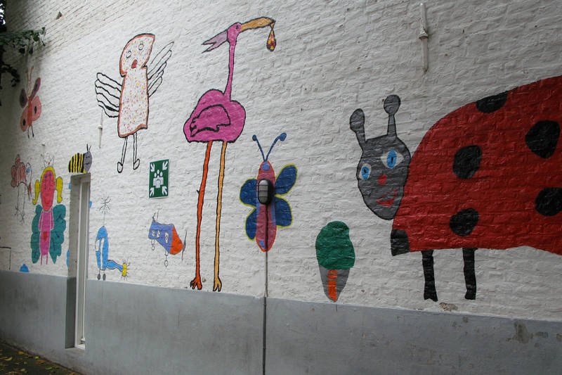 Każde dziecko ma nieco inne zdolności. Jedno jest lepsze w śpiewie, inne w rysunku, a trzecie w bieganiu. Porównywanie rozwoju dzieci mija się z celem