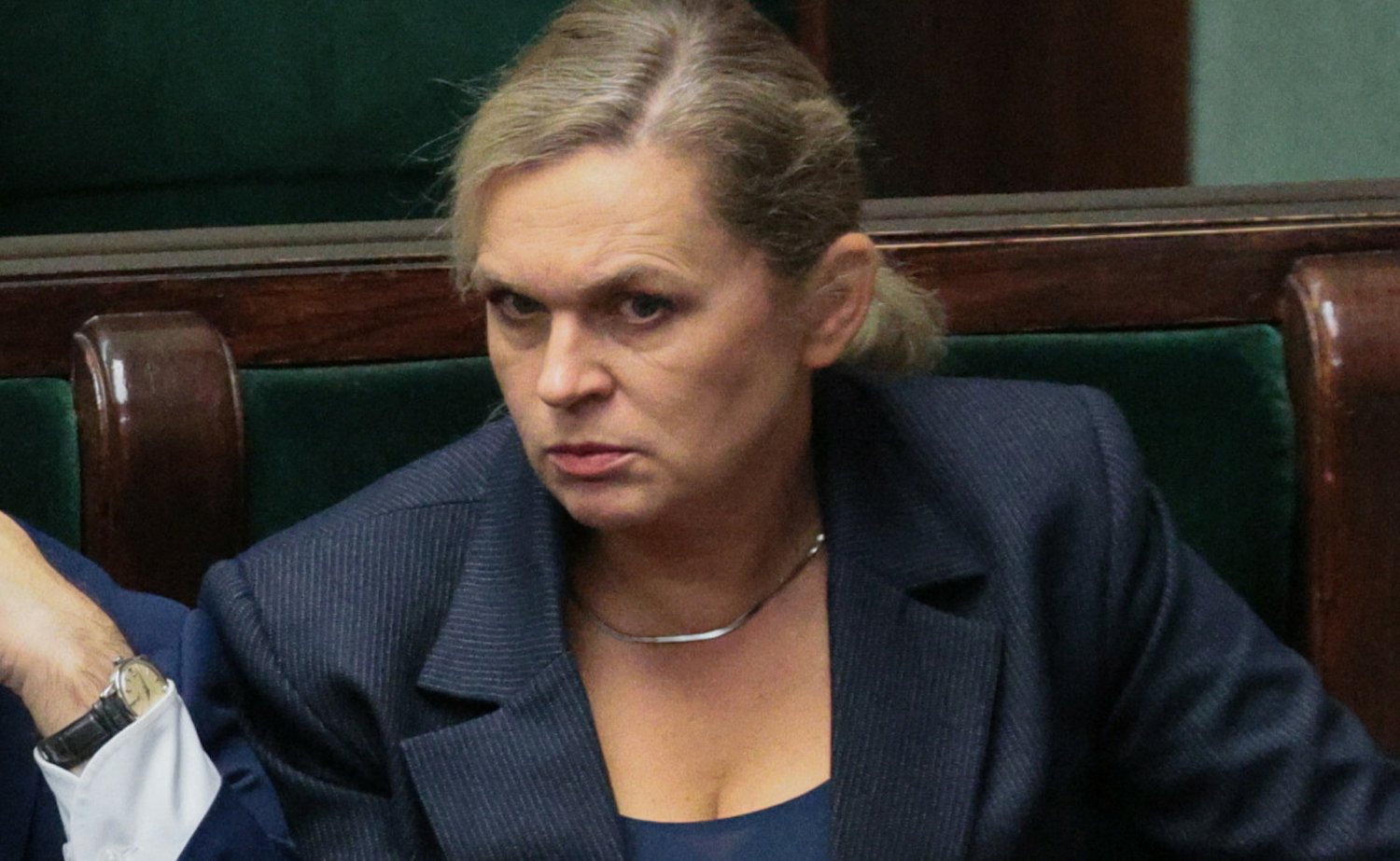 MEN pokazało, iż nauczyciele przekroczyli drugi próg podatkowy. "To nie podwyżka, a 3 etaty!"