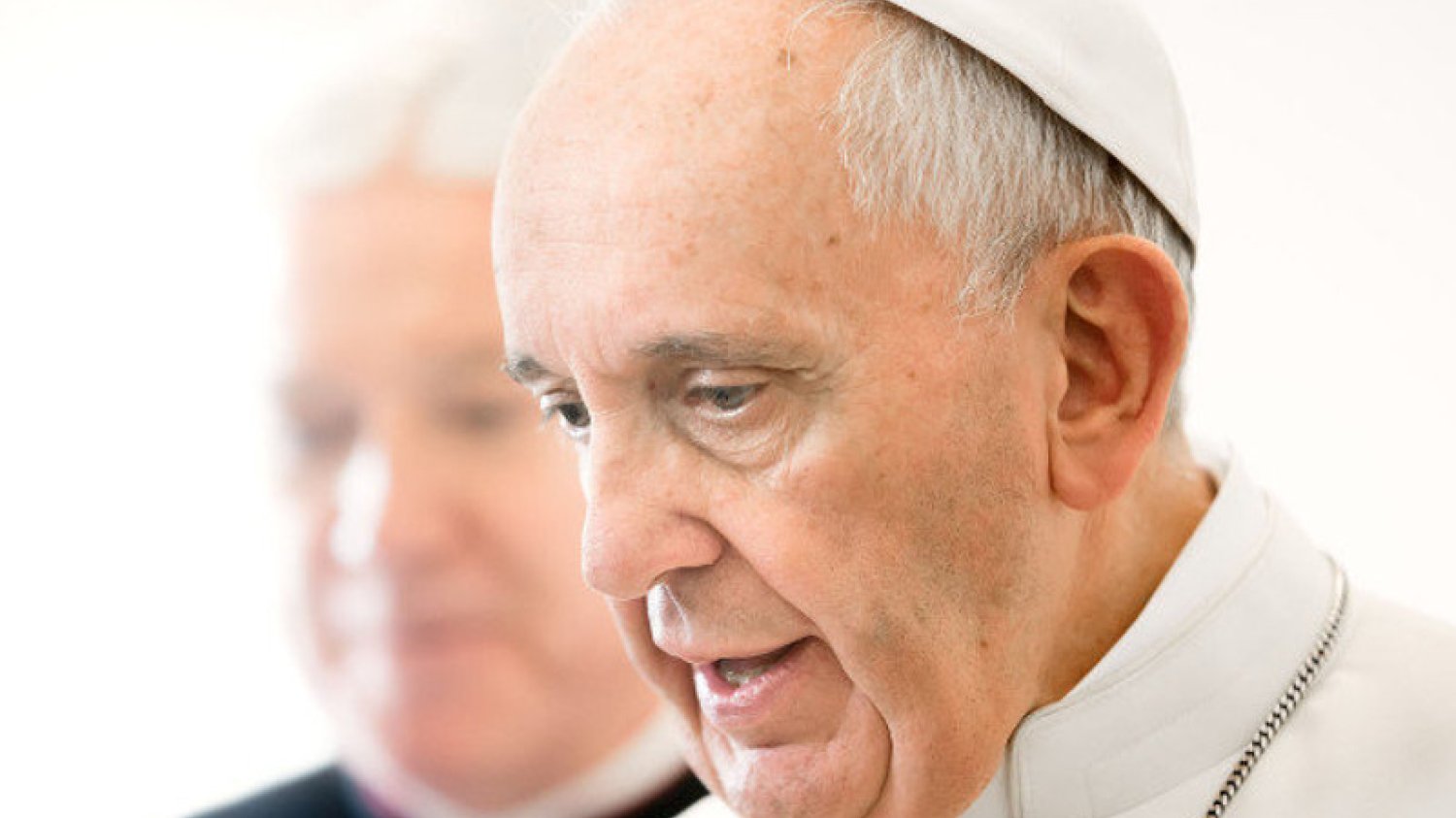Jak papież Franciszek postrzega samotne matki z dziećmi?
