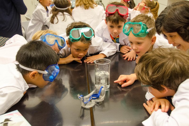 Najdroższe, prestiżowe szkoły w Polsce Najdroższe, prestiżowe szkoły w Polsce