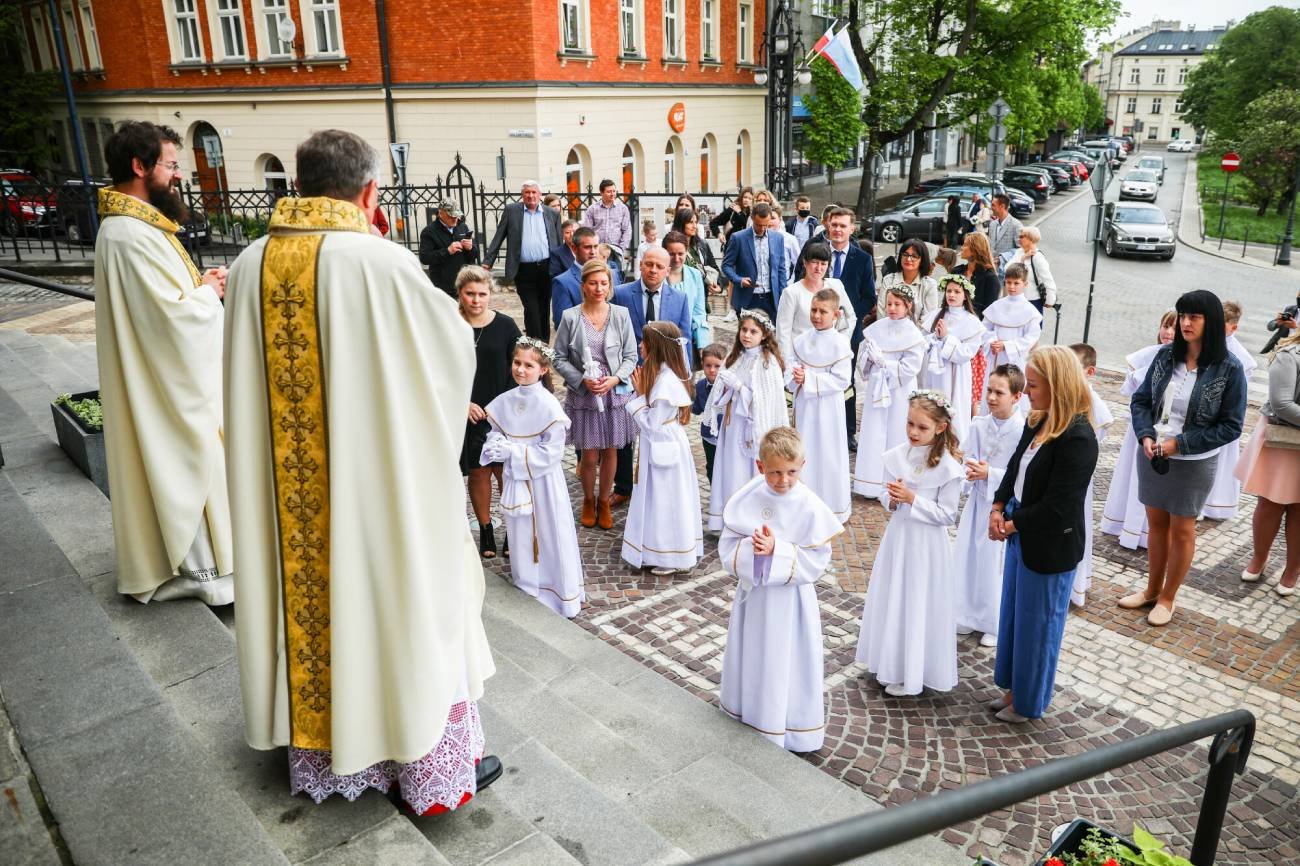 Czego życzyć dziecku przyjmującemu sakrament komunii?