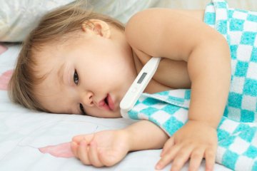 NIe tylko geny są odpowiedzialne za odporność organizmu dziecka. Czasami rodzice, skutecznie ją obniżają