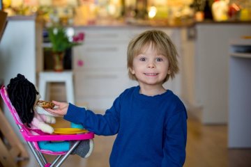 zabawki dla chłopca, zabawki dla dziewczynki, zabawki, płeć dziecka, gender, zabawki ze względu na płeć