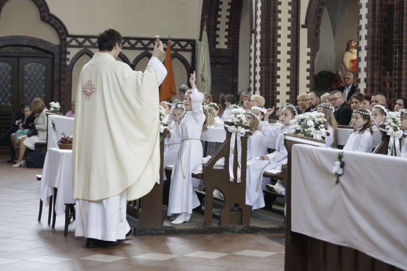 komunia święta, niewierzący, dziecko