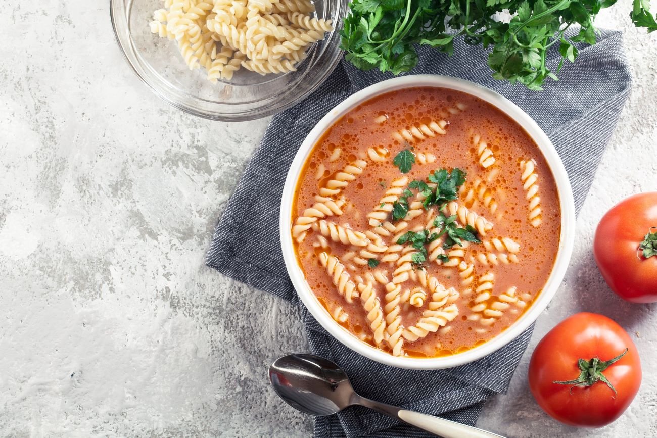 Zupa pomidorowa z curry