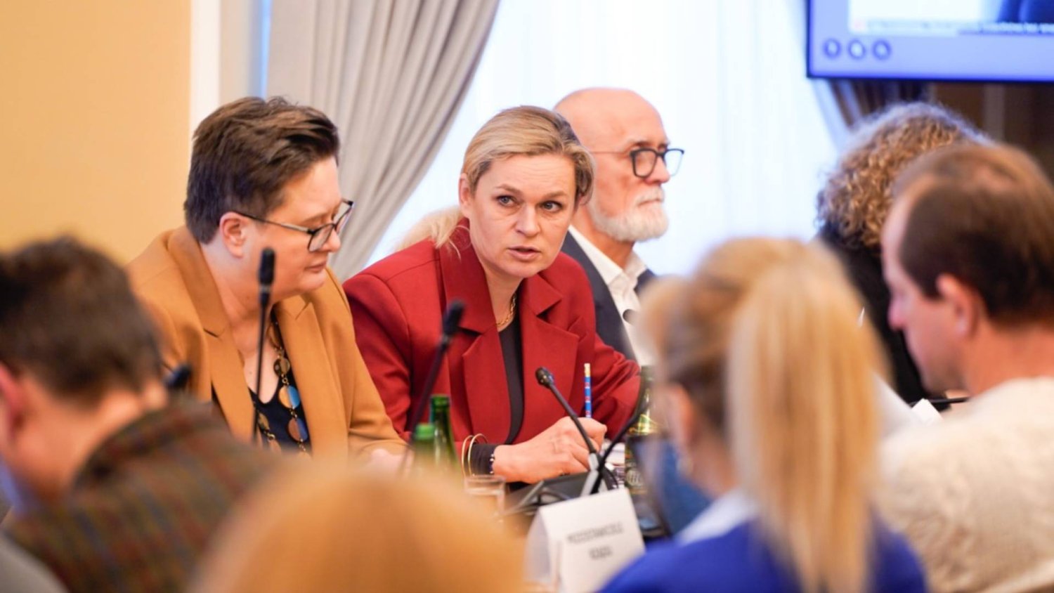 MEN planowało ukrócić uczniom wagarowanie. Nagle zrezygnowało z zasady 50-25