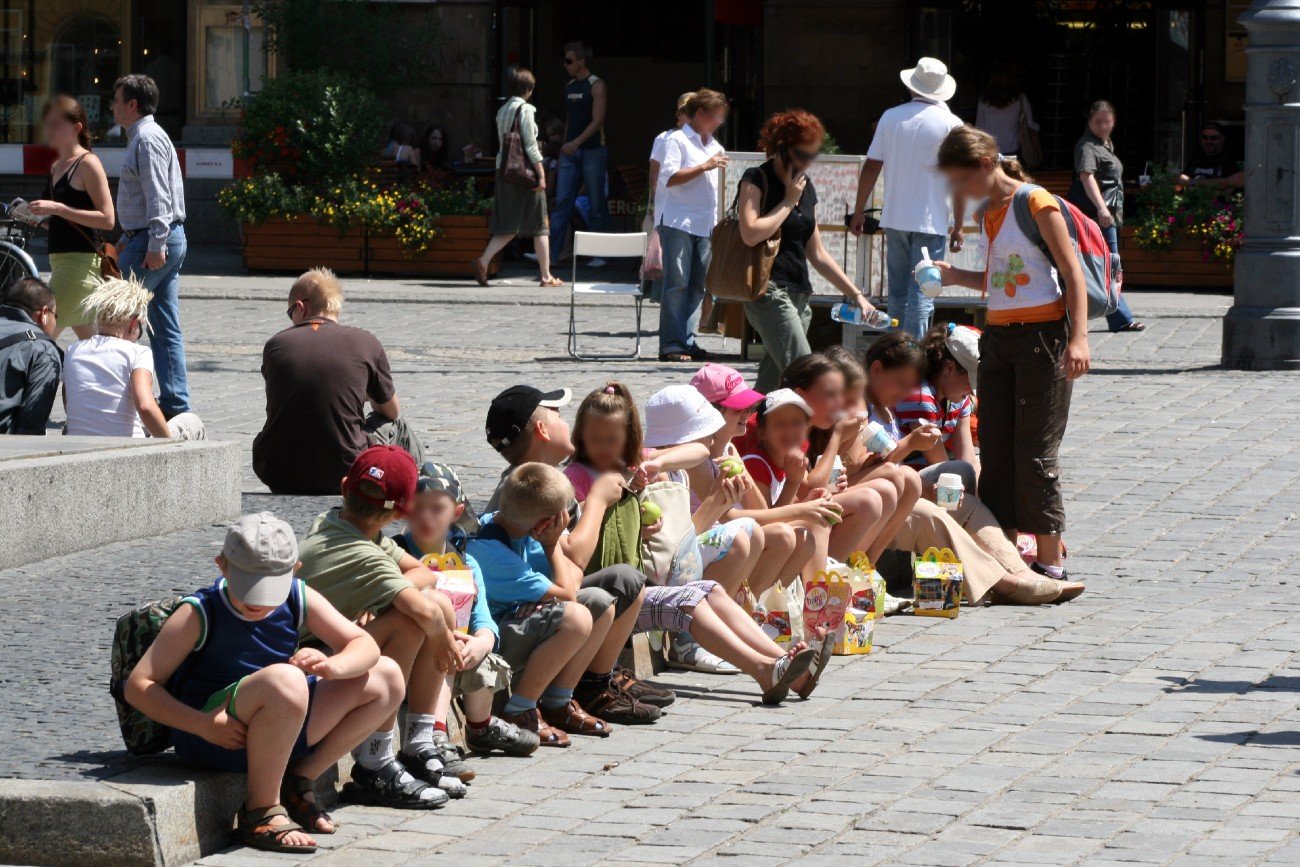 Zachowanie opiekunki na obozie to żenada. "Chcę ich nauczyć samodzielności"