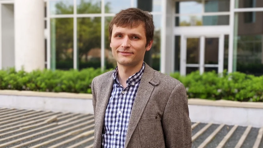 Jerzy Szablowski jest bioinżynierem na Rice's George R. Brown School of Engineering w Teksasie