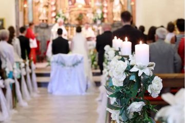 ślub kościelny/niereligijna osoba bierze ślub kościelny