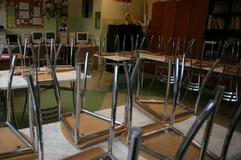 Nauczyciele we Francji strajkują - postanowili stawiać wyłącznie najwyższe oceny