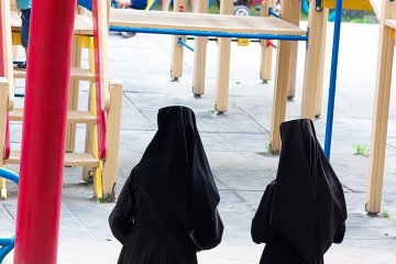 przedszkole, zamknięcie przedszkola, dzieci bez przedszkola, przedszkolaki, zakonnica, siostry zakonne