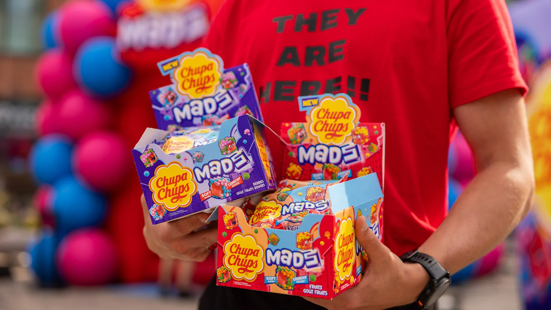 Wakacyjna nowość od Chupa Chups. MADS to żelki, które zaskakują przy każdym kęsie