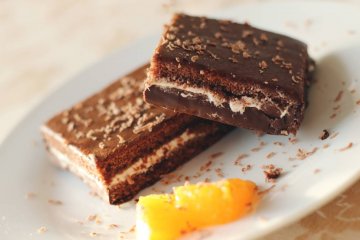 orzechowiec, snickers, ciasto z orzechami, ciasto na święta, wigilijny orezechowiec