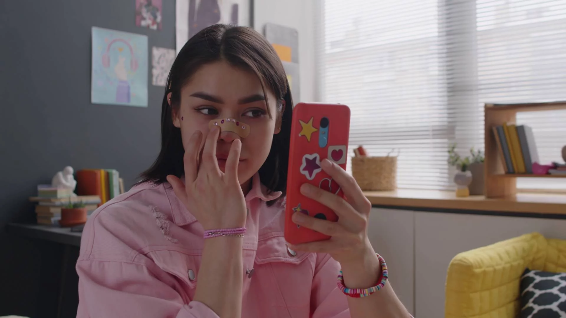 Nie stać ich na terapeutę, więc problemy wyznają AI. To kryzys najmłodszych