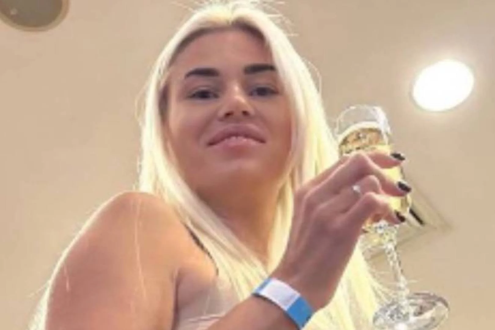 Nikt nie krzywdzi dzieci, tak jak patoinfluencerki parentingowe. "Włożyła syna do worka"