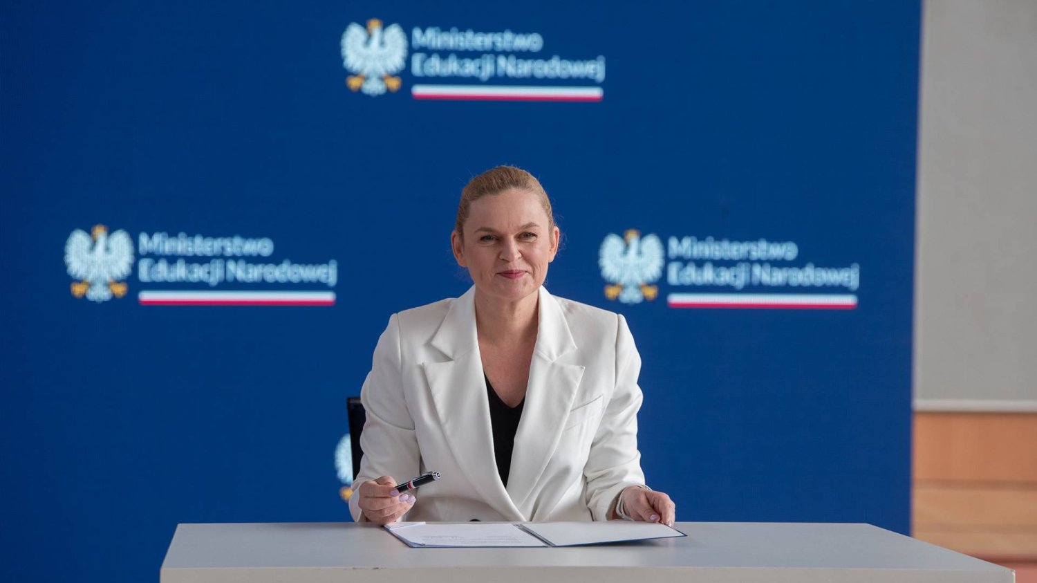 Barbara Nowacka podczas wystąpienia