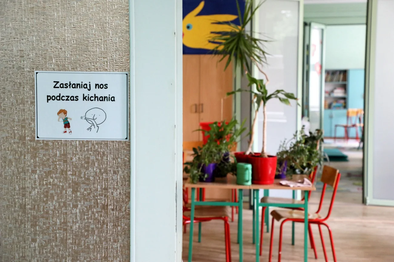 Rodzice otrzymali wiadomość z samego rana. Rodzice otrzymali wiadomość z samego rana.