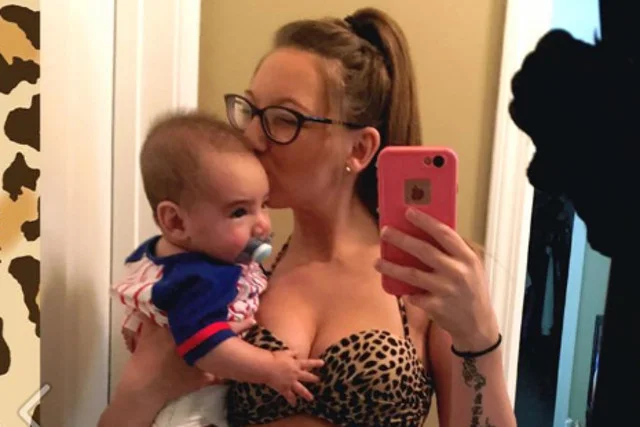 Ta mama stanęła w obronie wszystkich kobiet. Nie powinnyśmy wstydzić się naszych ciał po ciąży.
