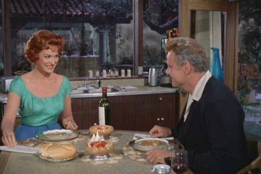 Jak być dobrą żoną? Oto rady z 1950 roku