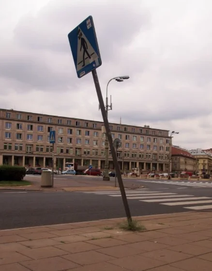 pl. Trzech Krzyży dziś