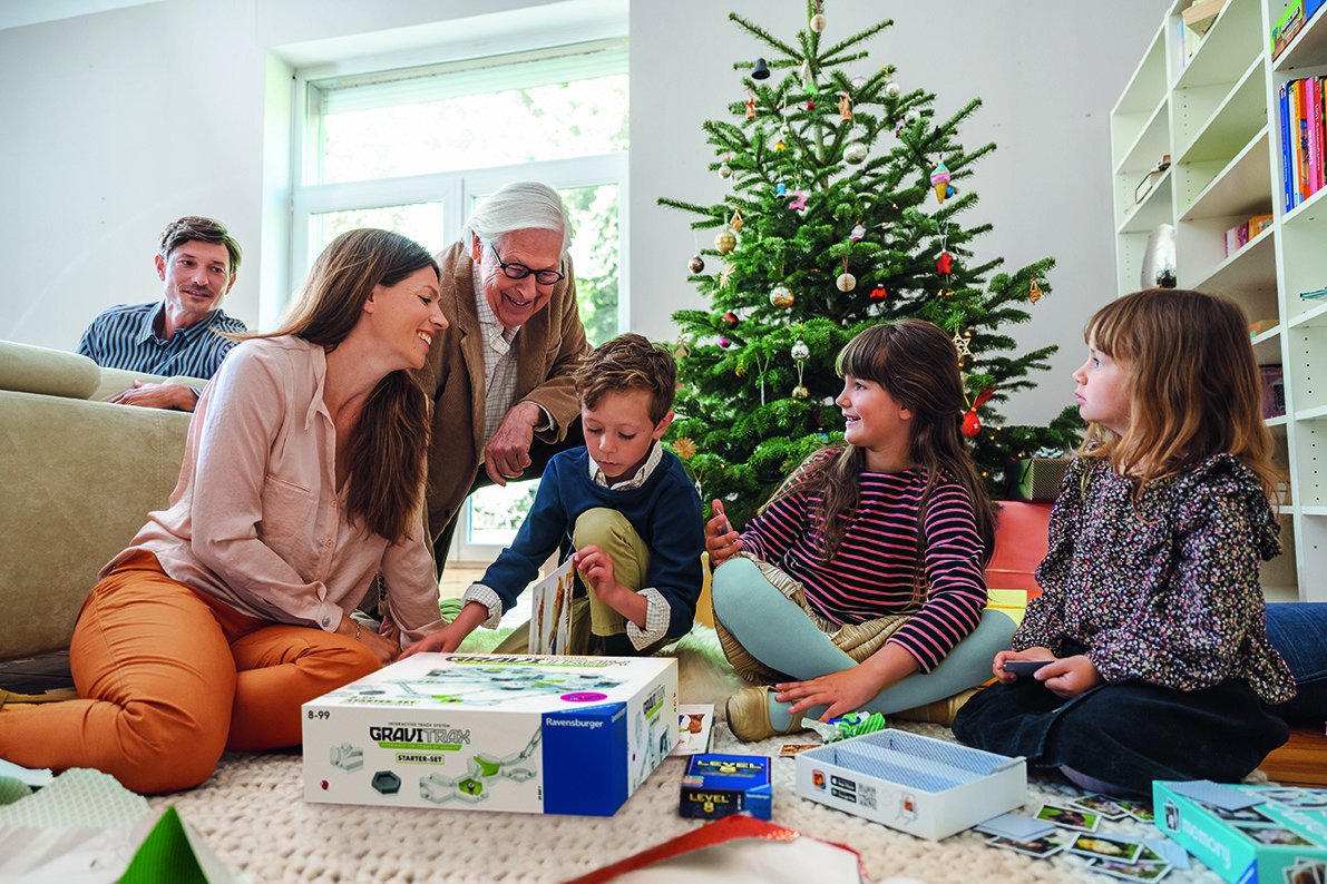 Gry Dla Całej Rodziny W Domu Niebanalny prezent na święta. Gry planszowe Ravensburger dla całej