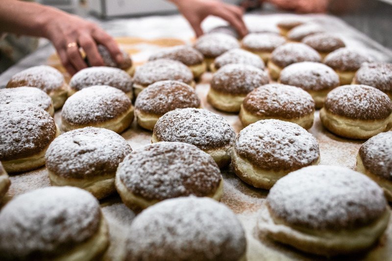 Przepis na domowe pączki