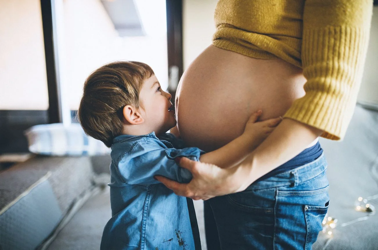 Dieta dla kobiet w ciąży Mami to autorski program przeznaczony dla kobiet chcących zadbać o właściwe odżywienie przez cały okres ciąży.
