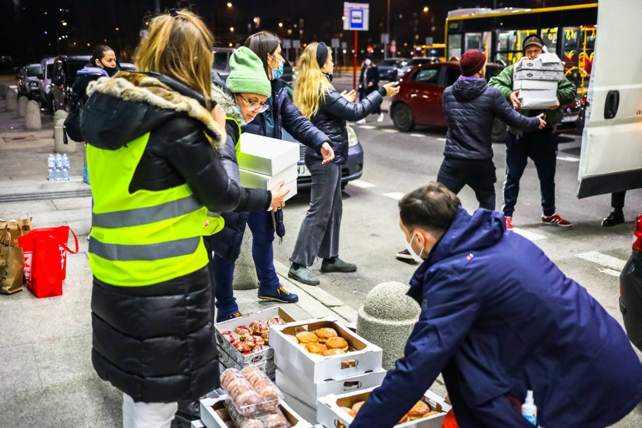 pomoc uchodźcom, uchodźcy z Ukrainy, wojna w Ukrainie, pomaganie, wyrozumiałość, dbanie o siebie