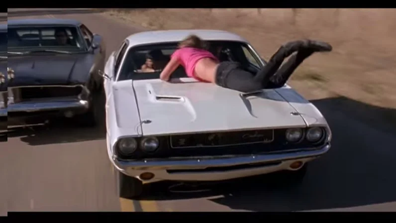 Fot. Screen z YouTube / Death Proof / [url=https://youtu.be/TmR4EDiHono]Evan Mitchell[/url]