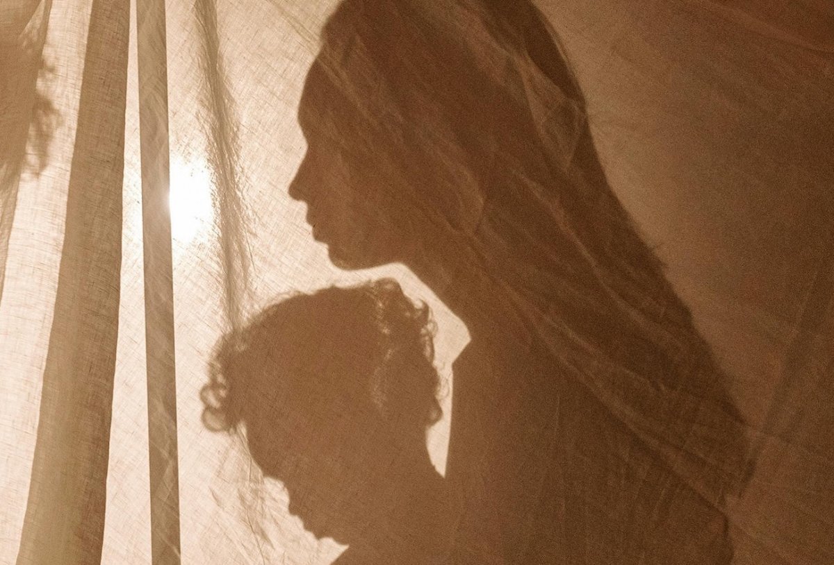 "Żałuję, iż nie wiedziałam tych 9 rzeczy o byciu samotną matką"