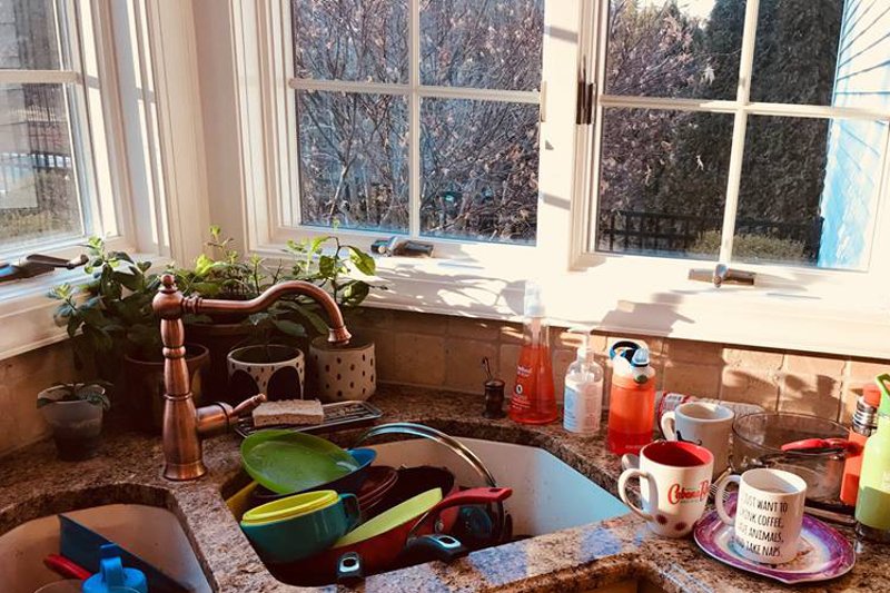 To zdjęcie pokazuje, jak wygląda macierzyństwo.