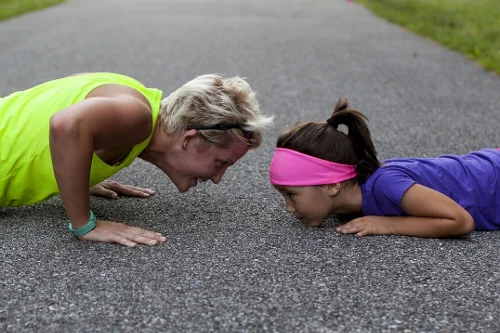 Fot. Pixabay / [url=https://pixabay.com/pl/push-up-wykonywanie-fitness-trening-888024/]skeeze[/url] / [url=https://pixabay.com/pl/service/terms/#usage]CC[/url]