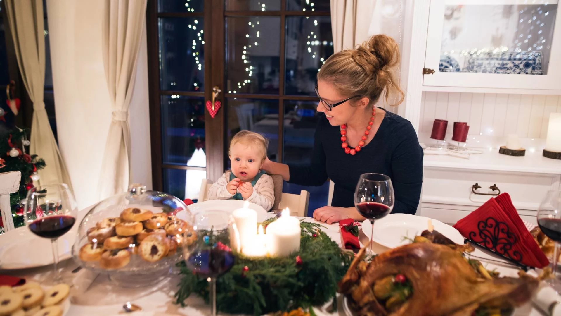 W święta dzieci też powinny stawiać granice. "Daj buziaka cioci" to przemoc