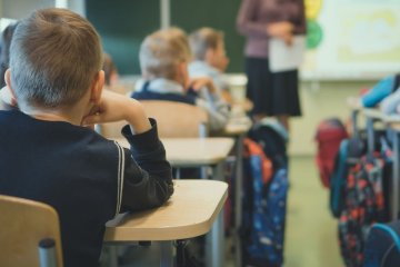 uczniowie w klasie uczniowie w klasie