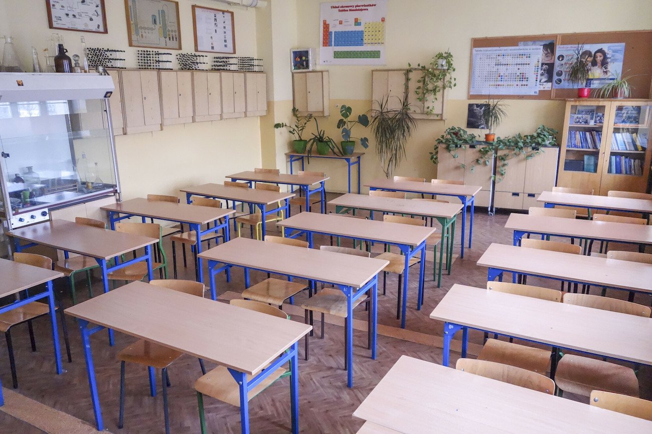 pusta klasa w szkole pusta klasa w szkole