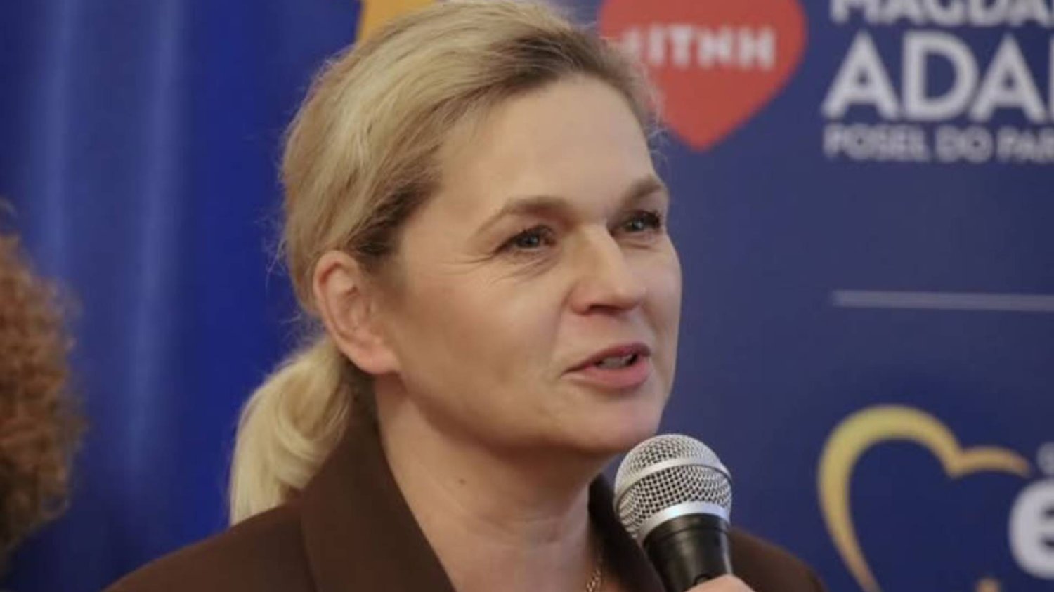 Barbara Nowacka podczas przemówienia