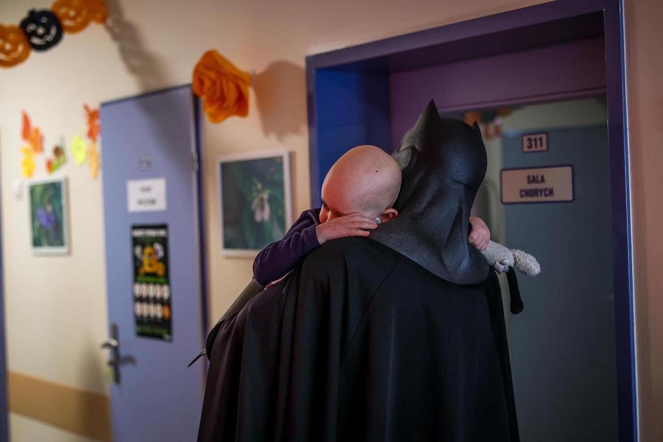 Batman potrafi zdziałać cuda w szpitalu.
