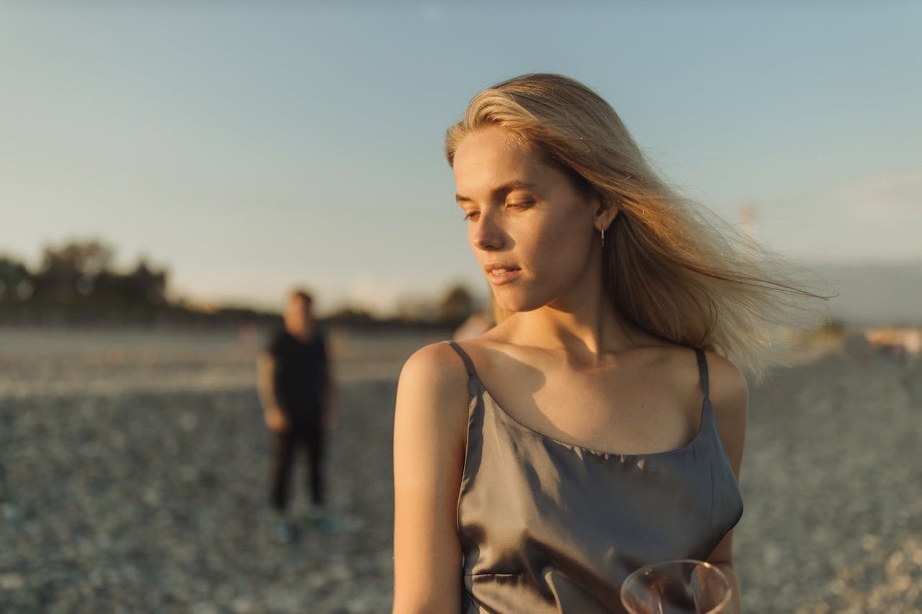 Kiedy czas uciekać? Oto lista 8 toksycznych zachowań, które niszczą związek