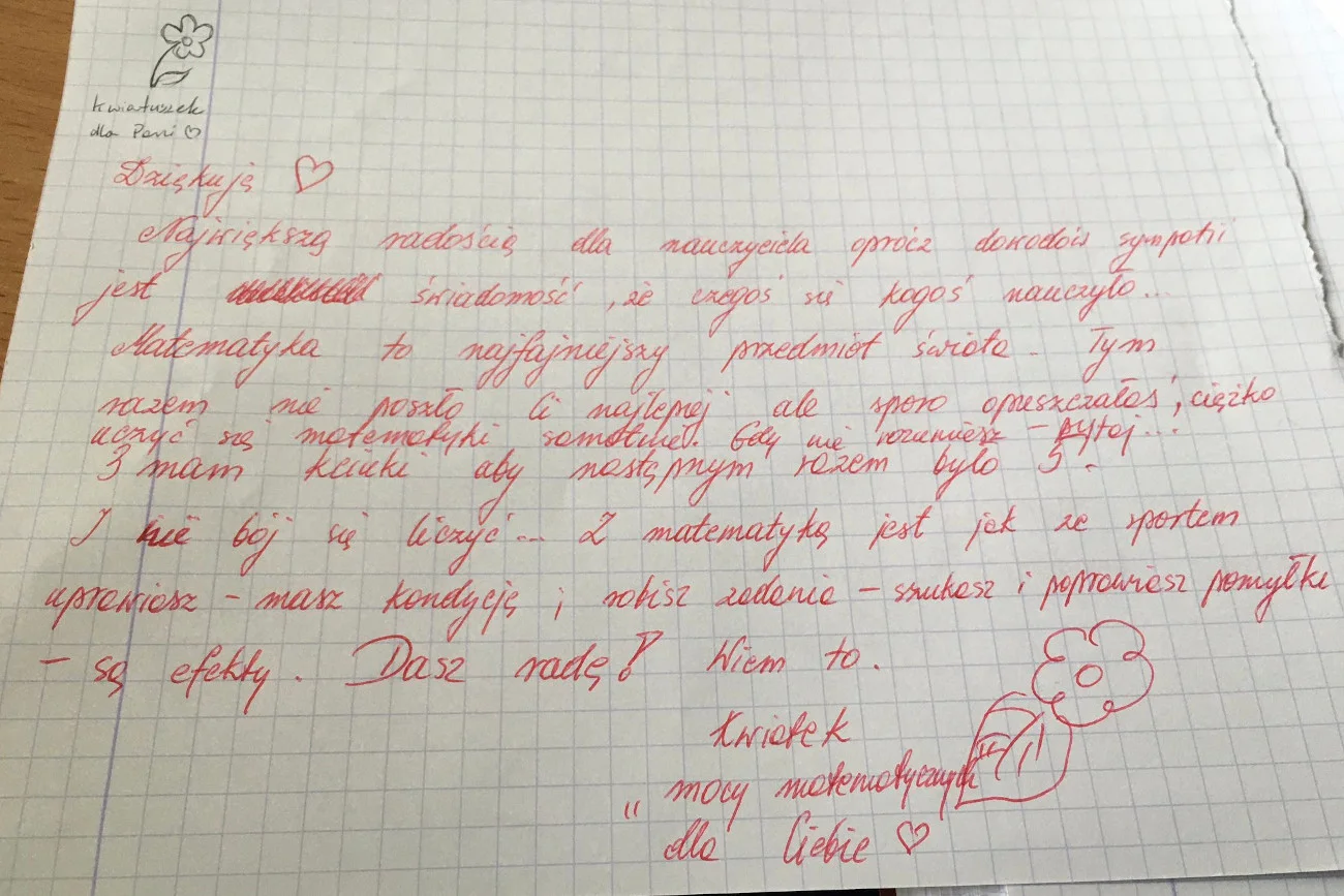 Uczennica opublikowała w internecie zdjęcie swojego sprawdzianu z matematyki. Reakcja nauczycielki zaskoczyła internautów.