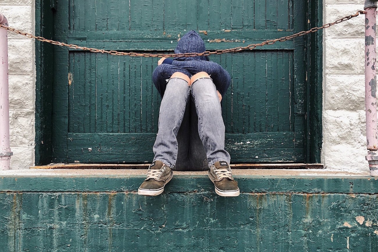 dręczony nastolatek