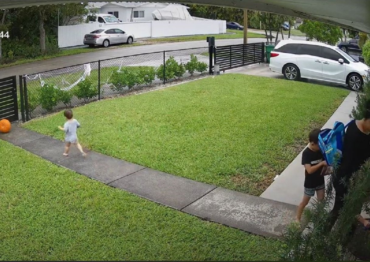 dziecku ucieka przez furtkę tiktok