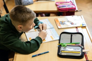 Pytać o wyjście do toalety po angielsku? Pytać o wyjście do toalety po angielsku?