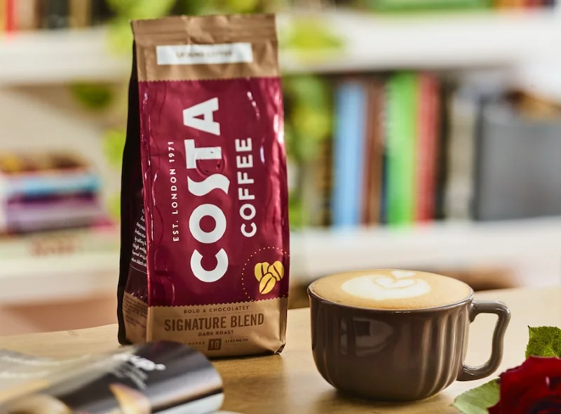 Ciemno palona kawa Signature Blend Dark Roast, jeden z wariantów COSTA COFFEE HOME EDITION